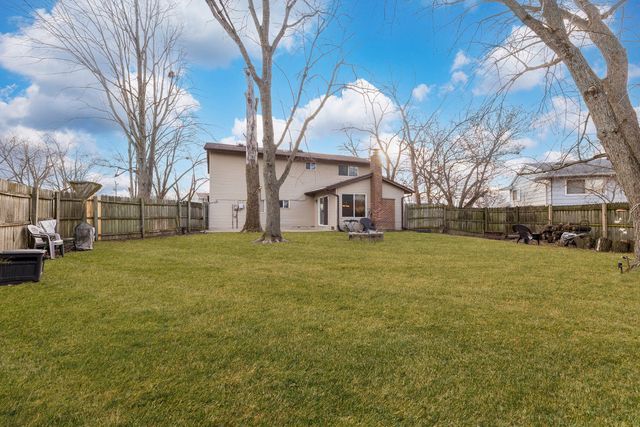 1044 Samson Drive, University Park, IL 60484