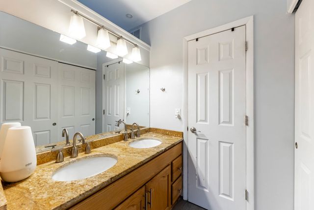 1044 Samson Drive, University Park, IL 60484