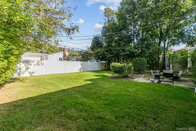 61 Mitchell Avenue, Plainview, NY 11803