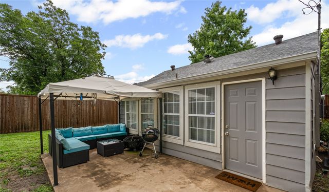 4204 Geddes Avenue, Fort Worth, TX 76107