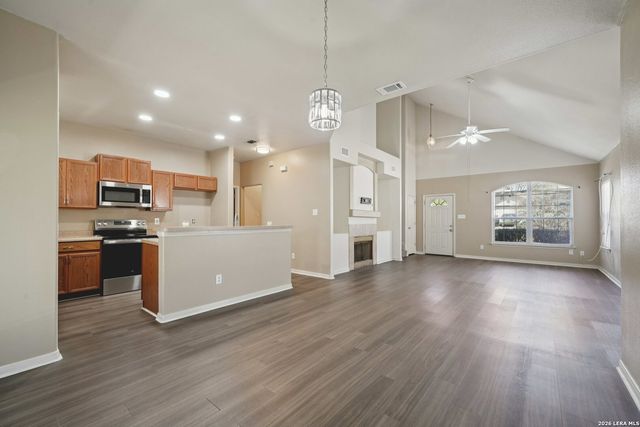 5386 Chestnut View, San Antonio, TX 78247