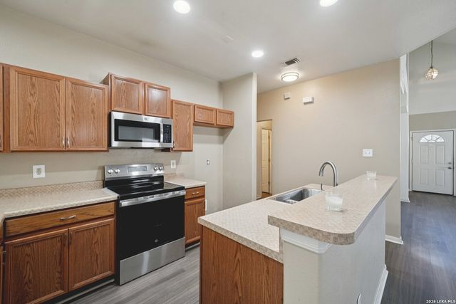 5386 Chestnut View, San Antonio, TX 78247