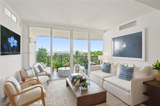 2155 Washington Ct 504, Miami Beach, FL 33139