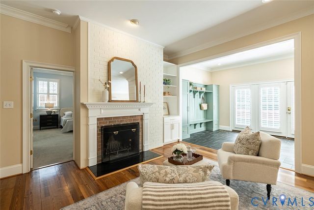 516 Gaslight Dr, Henrico, VA 23229