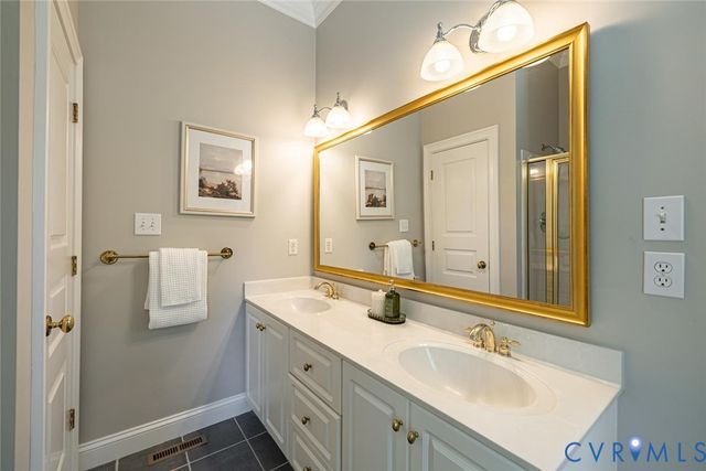516 Gaslight Dr, Henrico, VA 23229