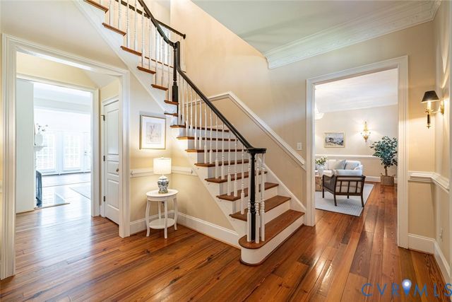 516 Gaslight Dr, Henrico, VA 23229