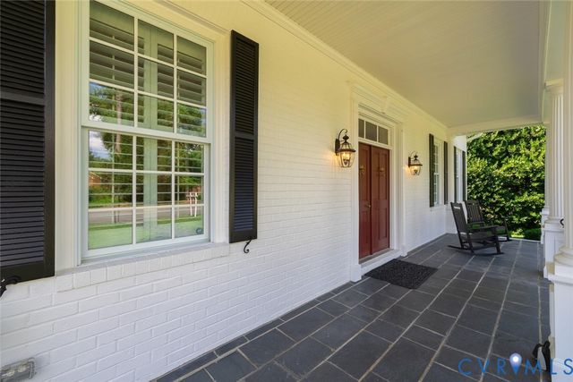 516 Gaslight Dr, Henrico, VA 23229