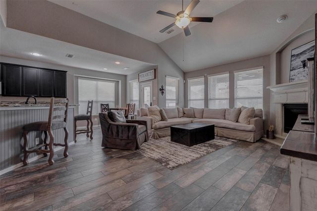 1814 Dominion Heights Lane, Brookshire, TX 77423