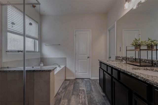 1814 Dominion Heights Lane, Brookshire, TX 77423