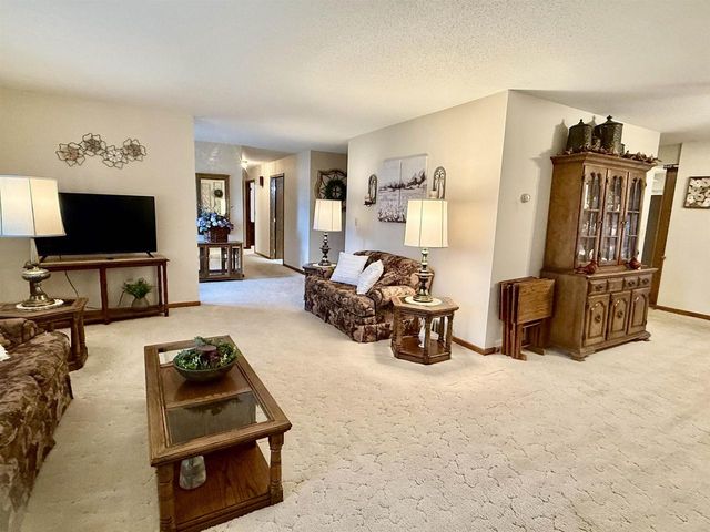 1125 Parkview Drive, Tomah, WI 54660