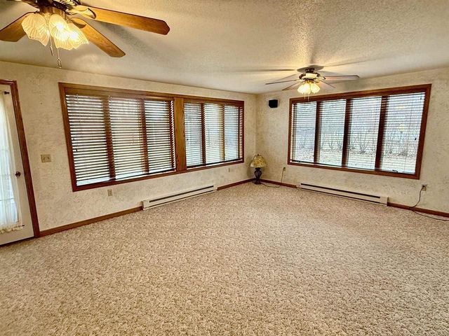 1125 Parkview Drive, Tomah, WI 54660