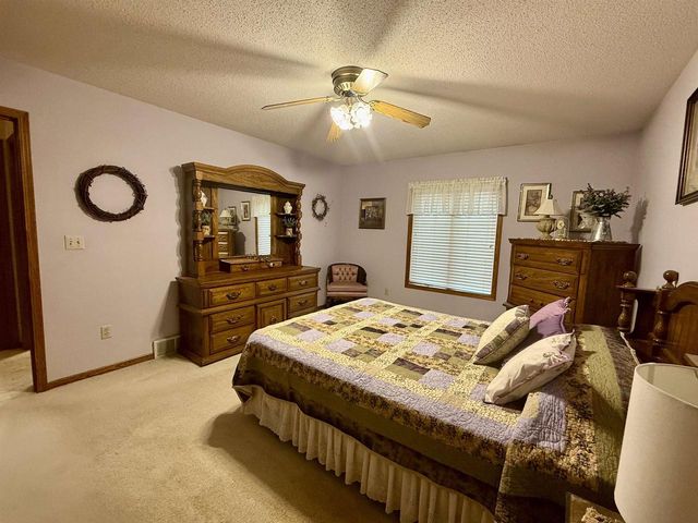 1125 Parkview Drive, Tomah, WI 54660