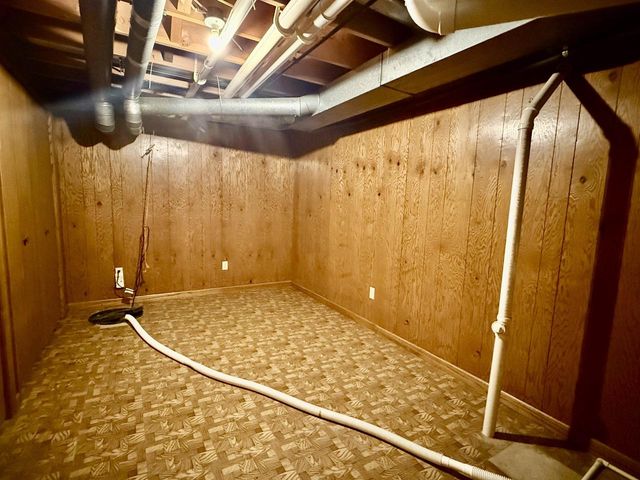 1125 Parkview Drive, Tomah, WI 54660