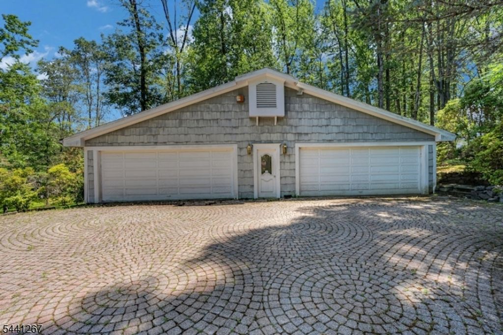 225 Sunlit Drive, Warren Twp., NJ 07059 — photo 4