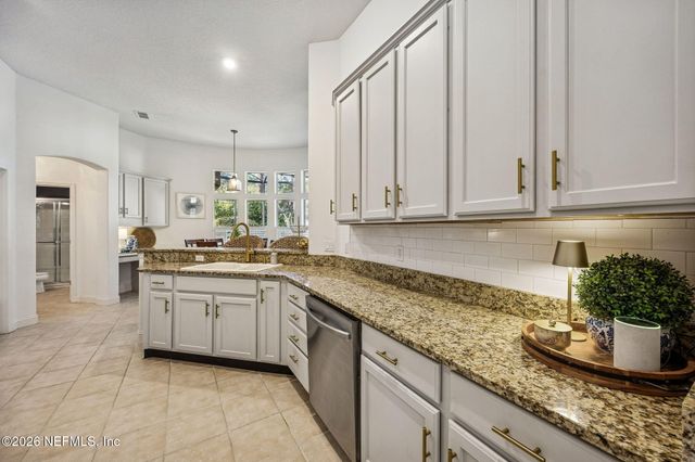 86511 N HAMPTON CLUB Way, Fernandina Beach, FL 32034