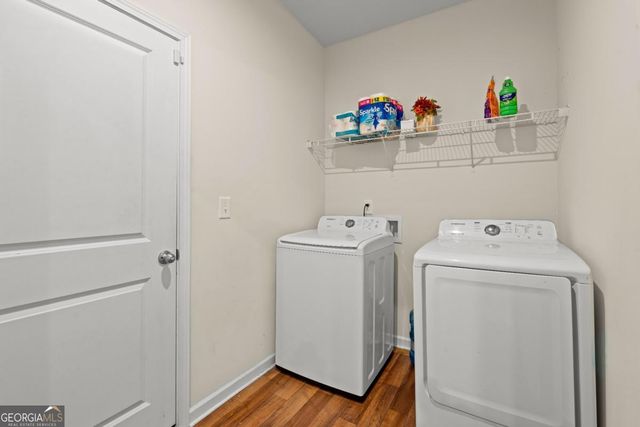 1053 Shadow Glen Drive, Fairburn, GA 30213