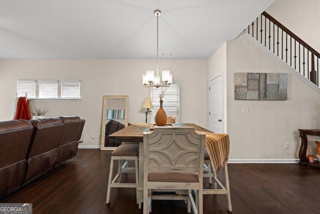 1053 Shadow Glen Drive, Fairburn, GA 30213