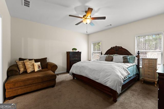1053 Shadow Glen Drive, Fairburn, GA 30213