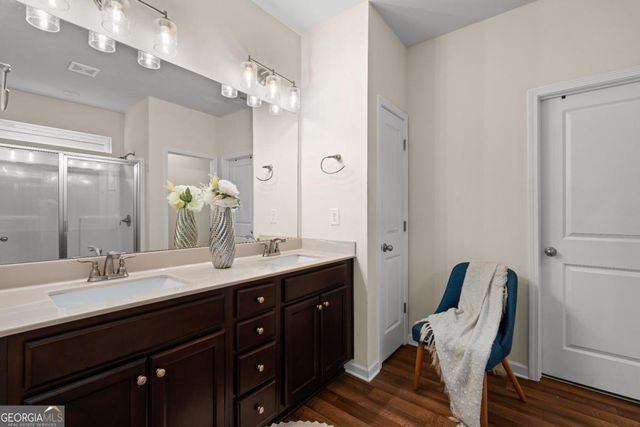 1053 Shadow Glen Drive, Fairburn, GA 30213