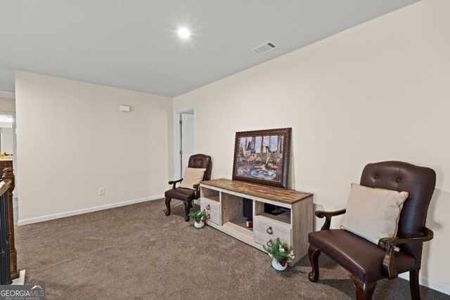 1053 Shadow Glen Drive, Fairburn, GA 30213