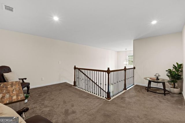 1053 Shadow Glen Drive, Fairburn, GA 30213