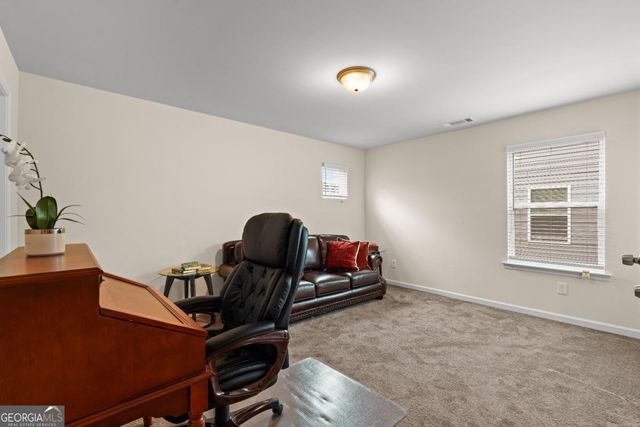 1053 Shadow Glen Drive, Fairburn, GA 30213