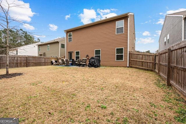 1053 Shadow Glen Drive, Fairburn, GA 30213