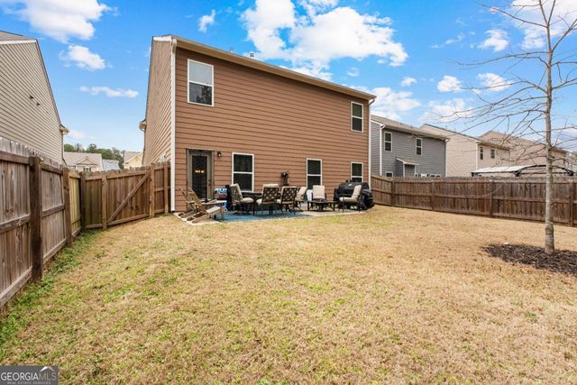 1053 Shadow Glen Drive, Fairburn, GA 30213