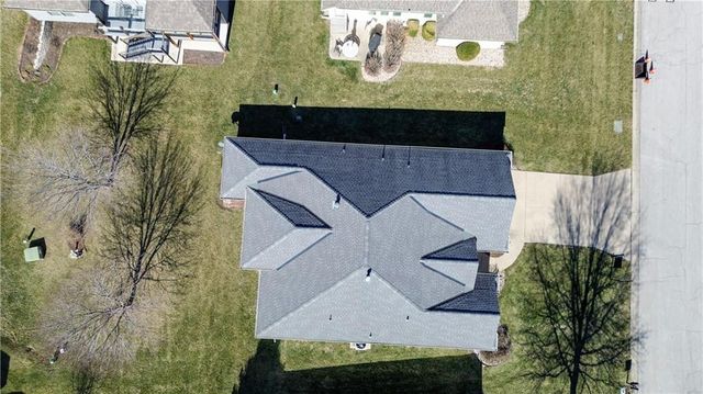 1904 S Davis Avenue, Independence, MO 64057