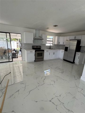 15023 SW 302nd Ter, Homestead, FL 33033