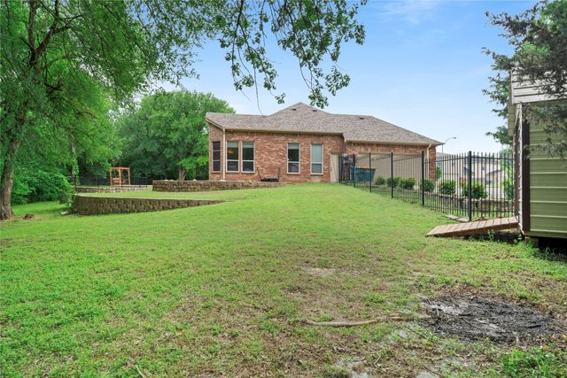 1620 Linda Drive, Sherman, TX 75090
