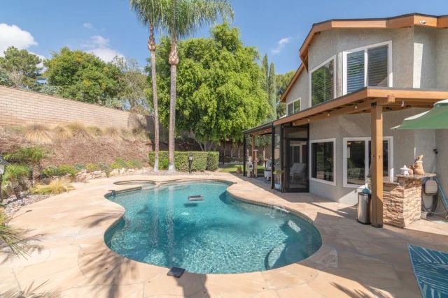 8251 Bent Tree, Riverside, CA 92509