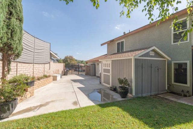 8251 Bent Tree, Riverside, CA 92509