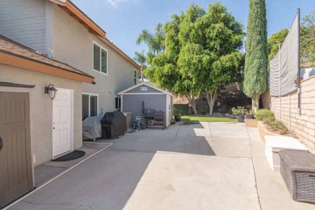 8251 Bent Tree, Riverside, CA 92509