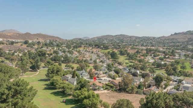 8251 Bent Tree, Riverside, CA 92509