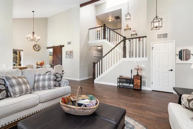 8251 Bent Tree, Riverside, CA 92509