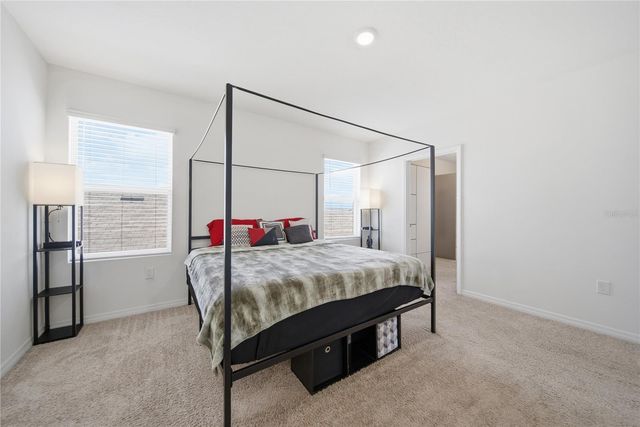 10885 PENNY GALE LOOP, San Antonio, FL 33576