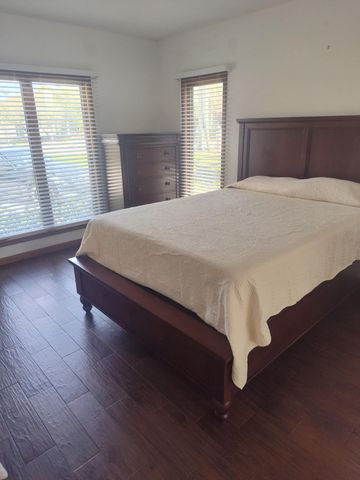 2990 Conifer Drive, Fort Pierce, FL 34951