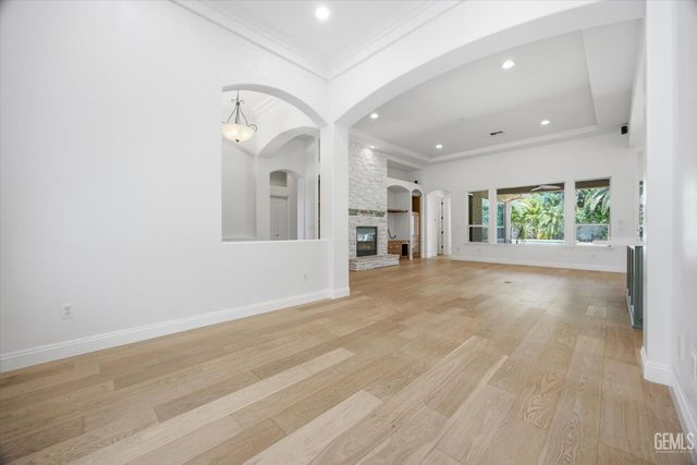 12612 Locksley Drive, Bakersfield, CA 93311