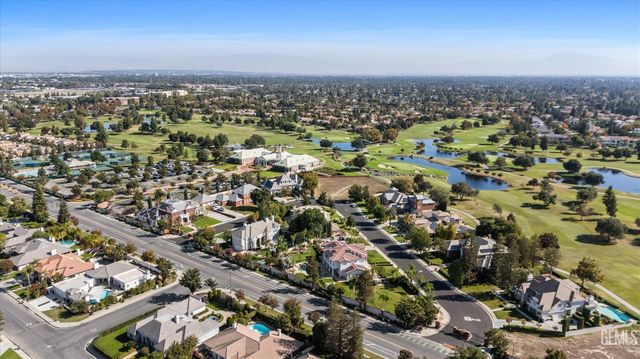 12612 Locksley Drive, Bakersfield, CA 93311