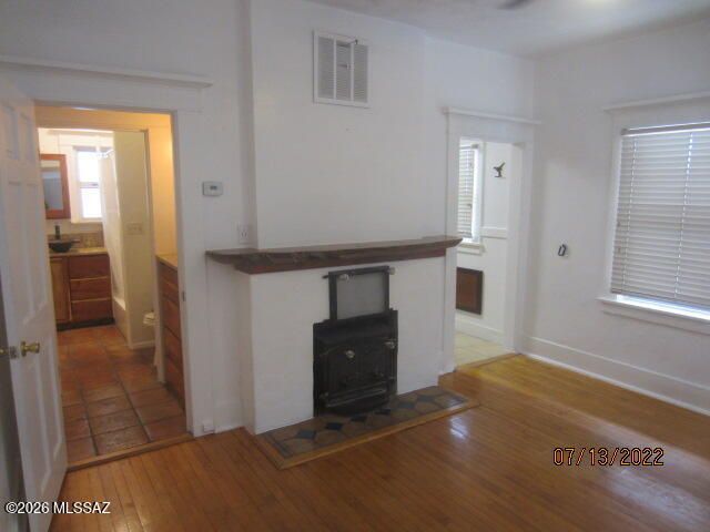 694 E Adams Street, Tucson, AZ 85719
