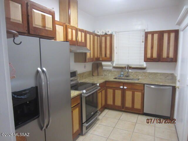 694 E Adams Street, Tucson, AZ 85719