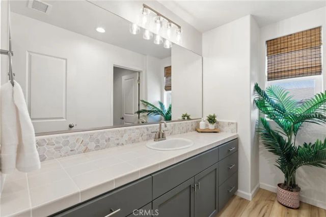 1159 Magnolia Court West, Madera, CA 93636
