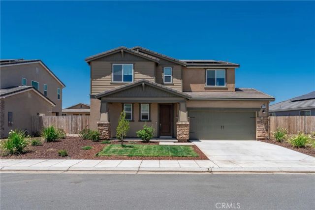 1159 Magnolia Court West, Madera, CA 93636
