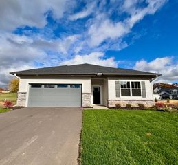 7834 Austin Path, Inver Grove Heights, MN 55077