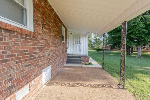 116 Eveningside Dr, Chapel Hill, TN 37034