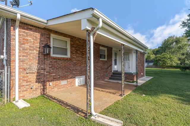 116 Eveningside Dr, Chapel Hill, TN 37034