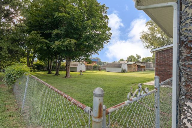 116 Eveningside Dr, Chapel Hill, TN 37034