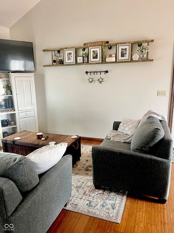 2125 County Line Road, Batesville, IN 47006