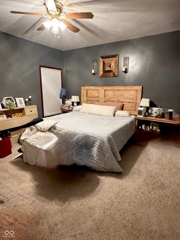 2125 County Line Road, Batesville, IN 47006